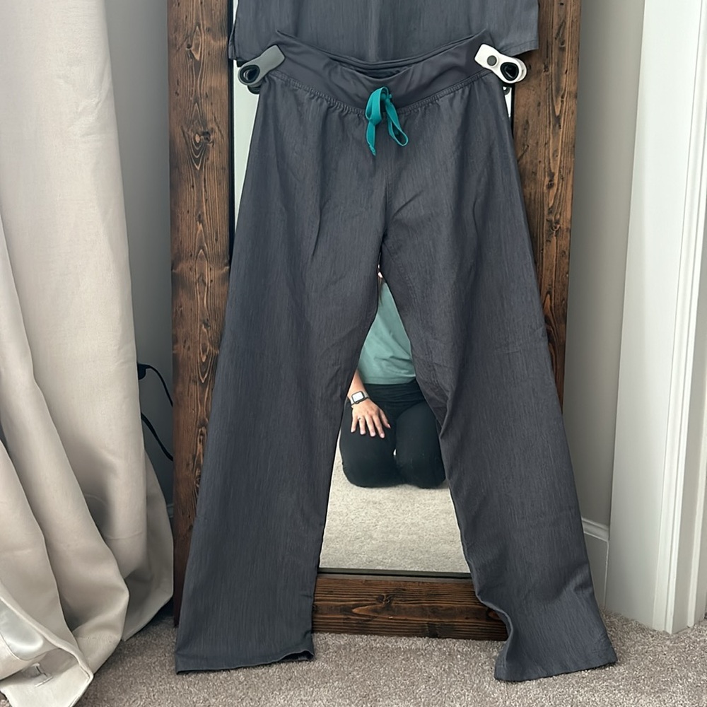 Limited Edition Figs Graphite Set - image 3